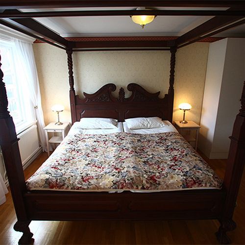 Hotel Nyhyttans Kurort à Nora  Extérieur photo
